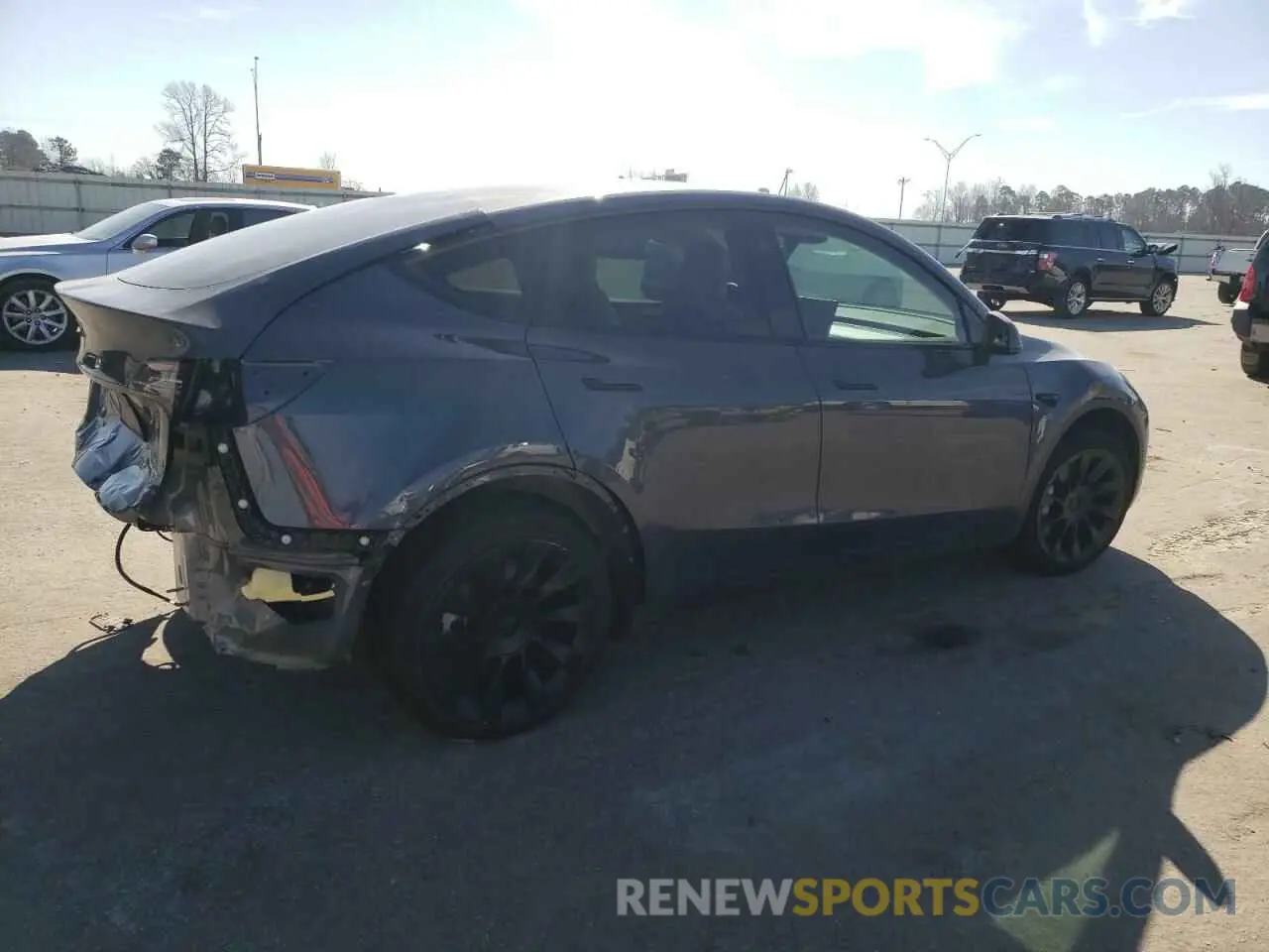 3 Фотография поврежденного автомобиля 7SAYGDEE7PA199666 TESLA MODEL Y 2023
