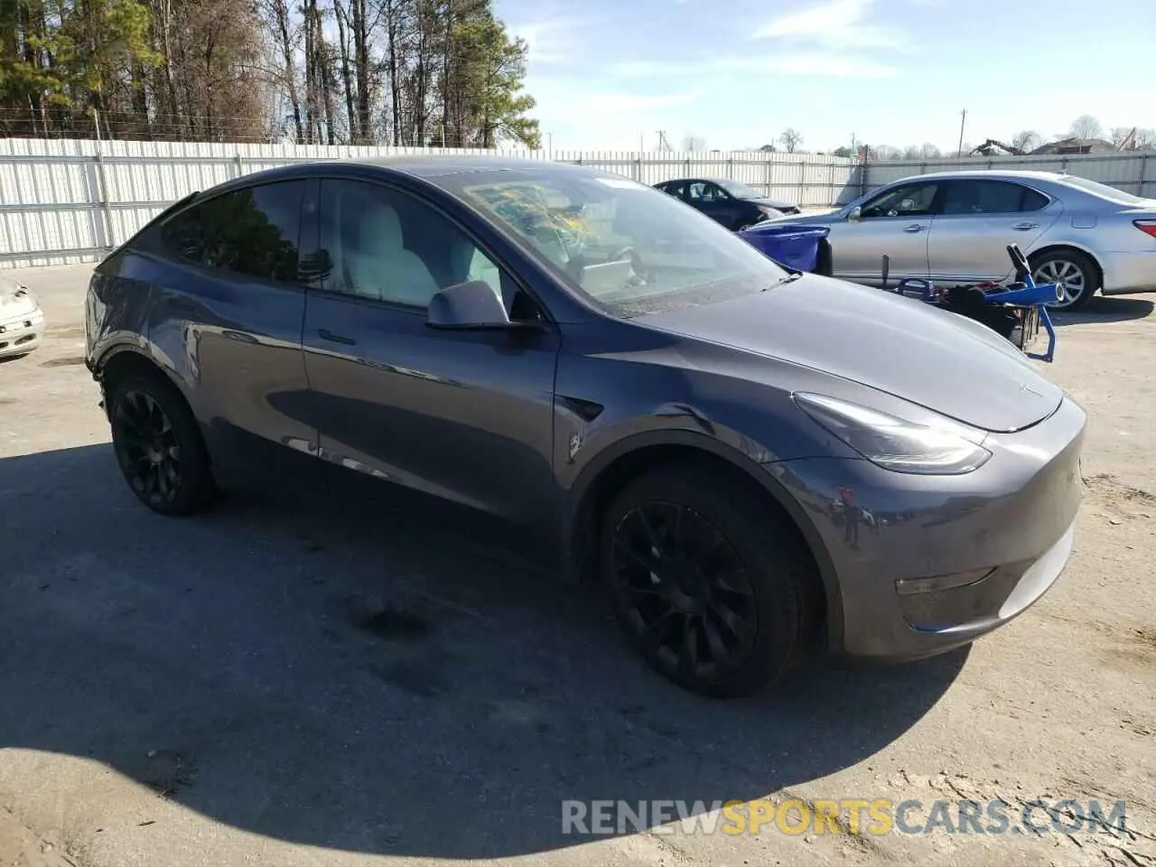 4 Фотография поврежденного автомобиля 7SAYGDEE7PA199666 TESLA MODEL Y 2023