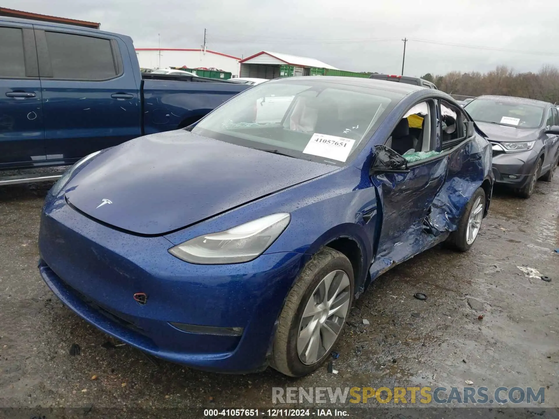 2 Фотография поврежденного автомобиля 7SAYGDEE7PF673988 TESLA MODEL Y 2023