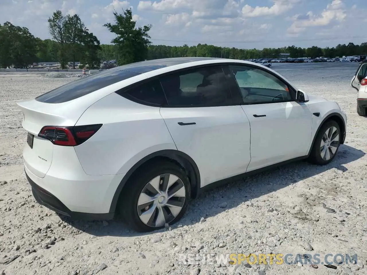 3 Photograph of a damaged car 7SAYGDEE7PF792561 TESLA MODEL Y 2023