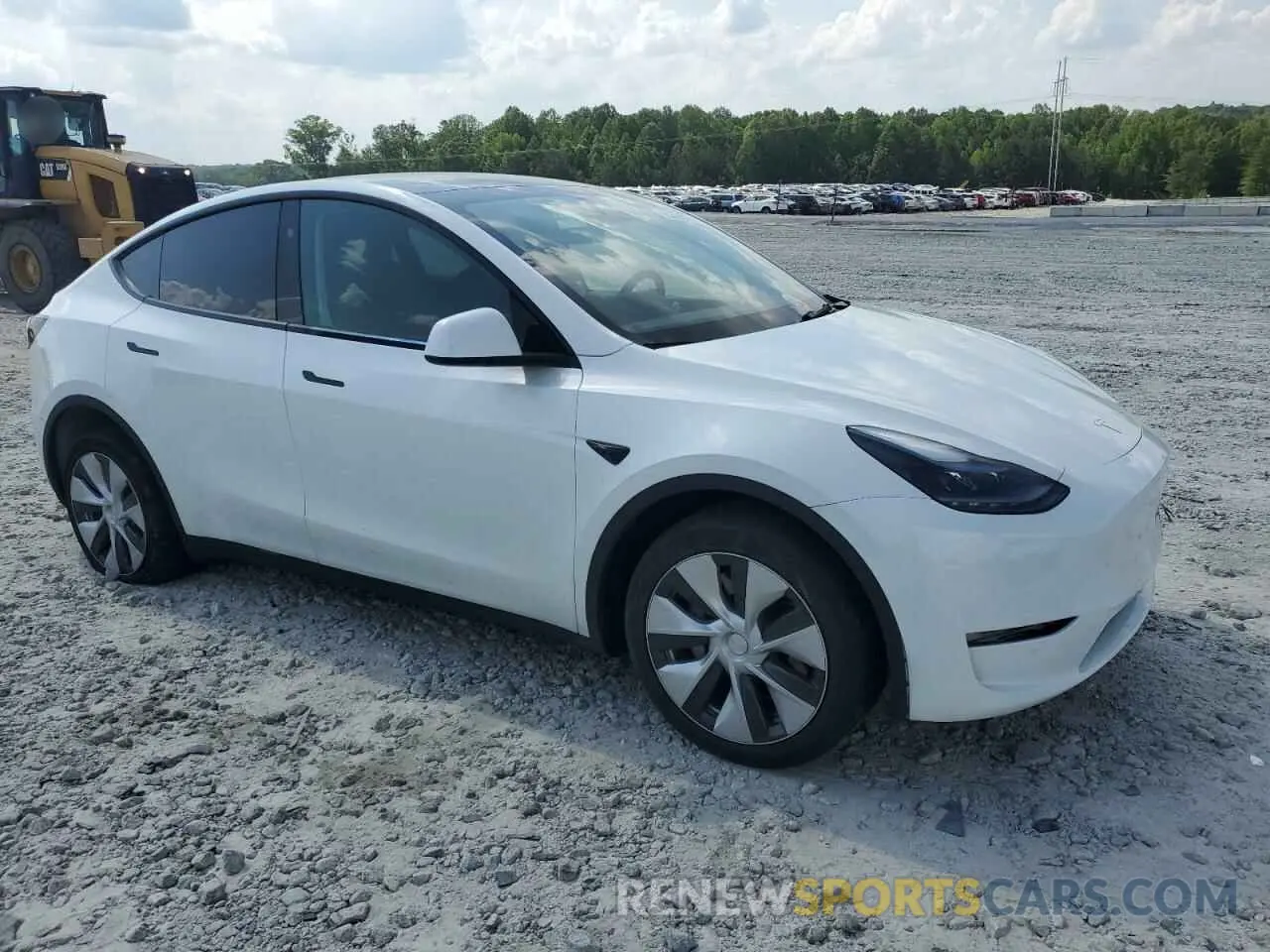 4 Photograph of a damaged car 7SAYGDEE7PF792561 TESLA MODEL Y 2023