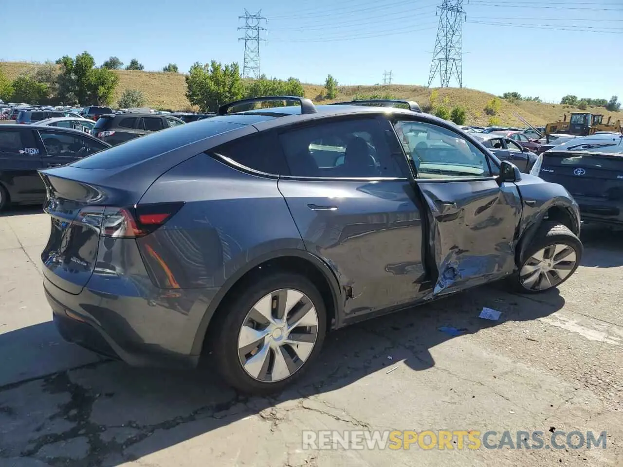 3 Photograph of a damaged car 7SAYGDEE7PF856100 TESLA MODEL Y 2023