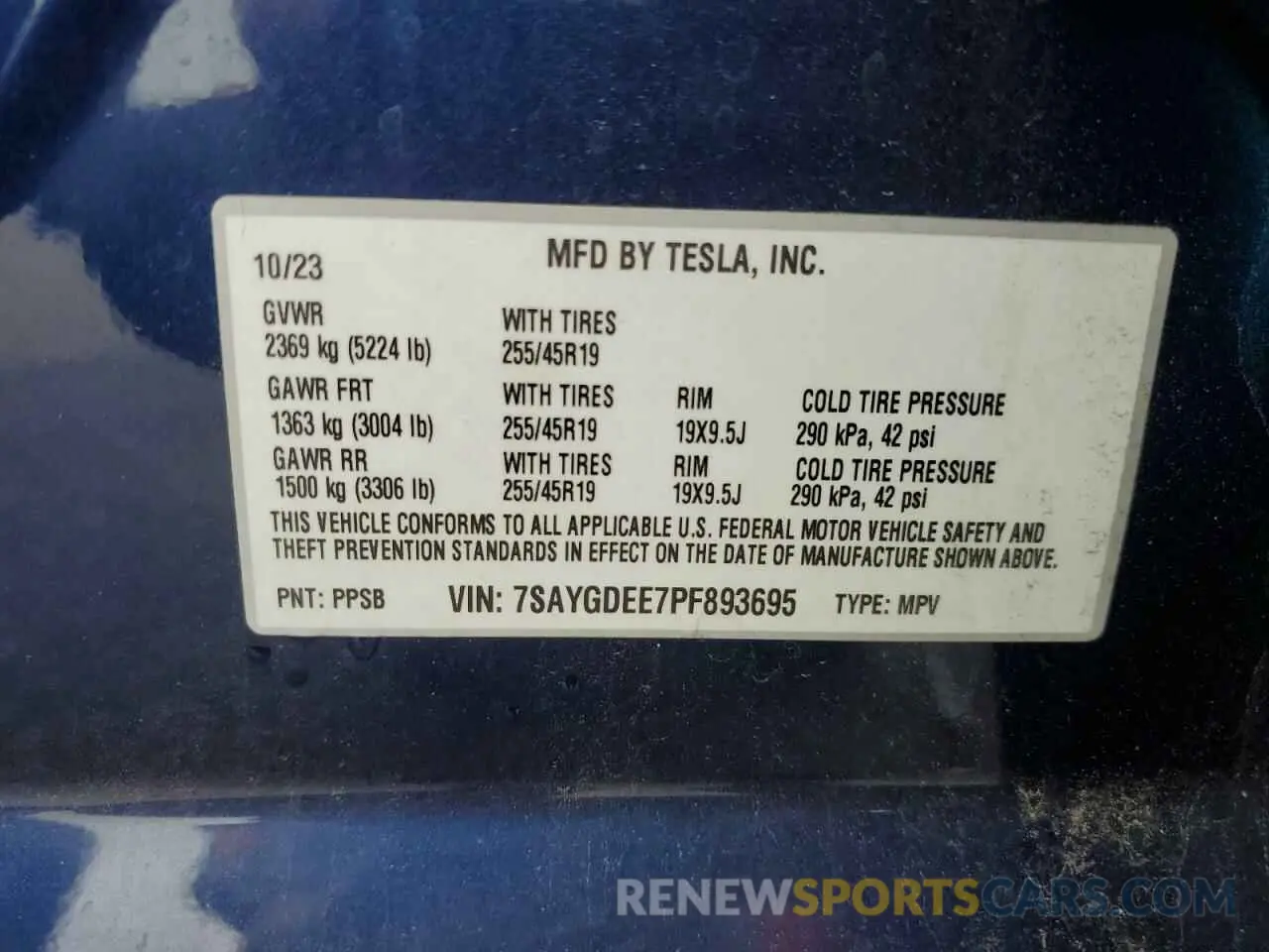 13 Photograph of a damaged car 7SAYGDEE7PF893695 TESLA MODEL Y 2023