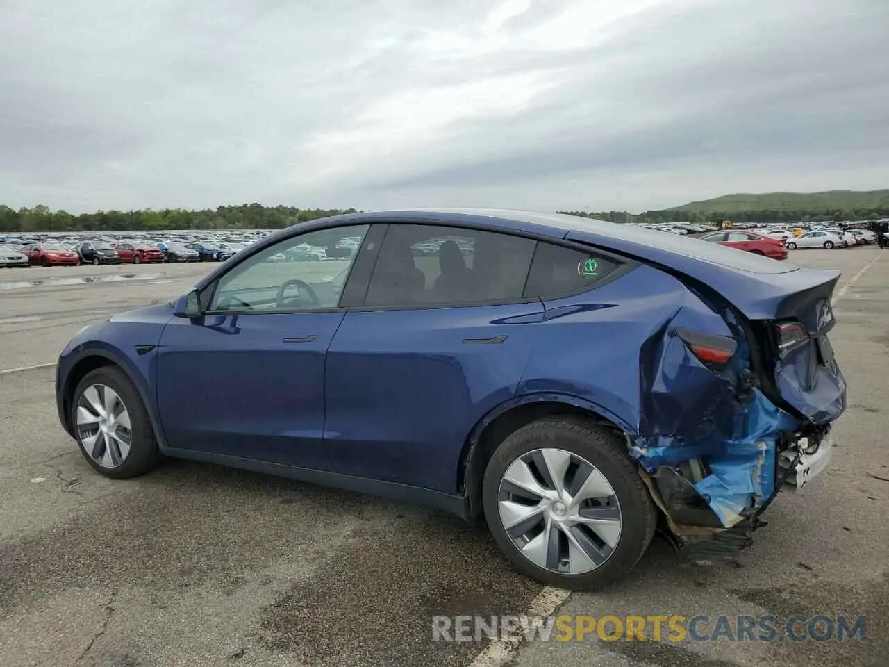 2 Photograph of a damaged car 7SAYGDEE7PF893695 TESLA MODEL Y 2023