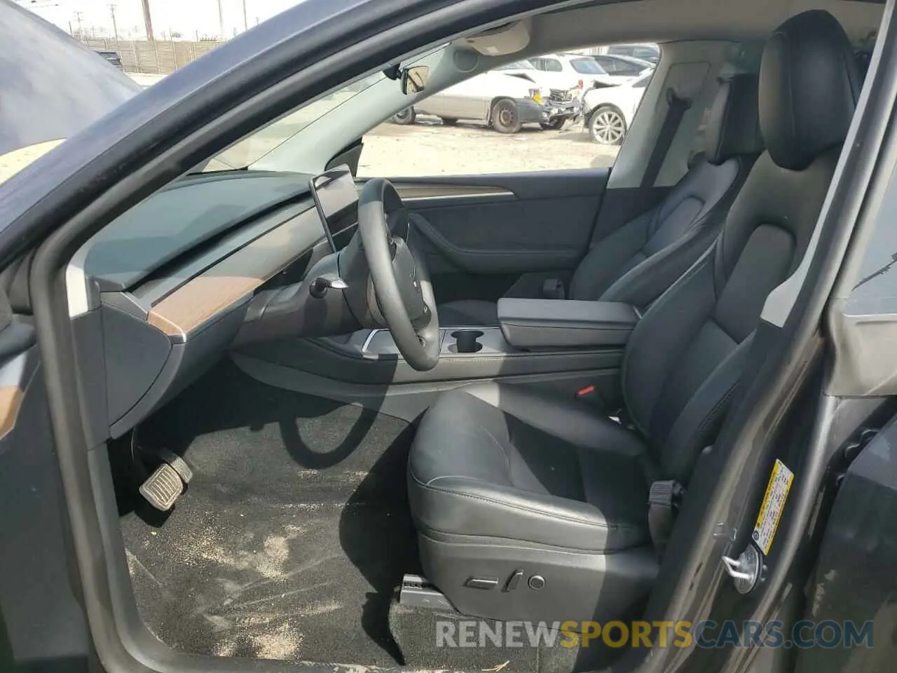 7 Фотография поврежденного автомобиля 7SAYGDEE7PF921057 TESLA MODEL Y 2023