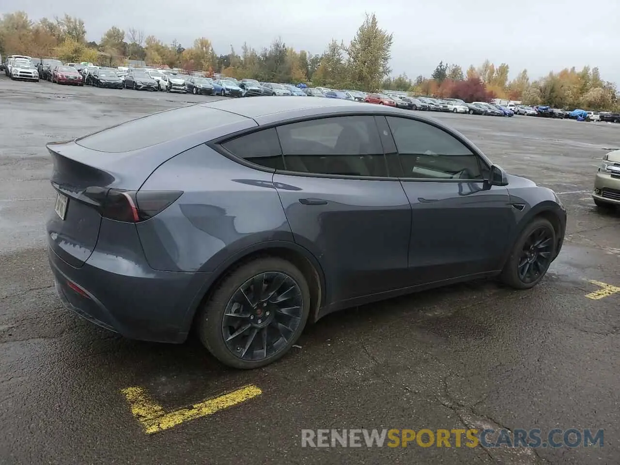 3 Photograph of a damaged car 7SAYGDEE7PF958271 TESLA MODEL Y 2023