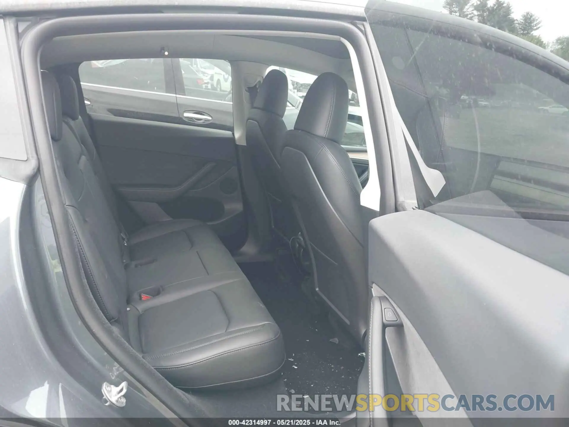 8 Фотография поврежденного автомобиля 7SAYGDEE8PA023354 TESLA MODEL Y 2023