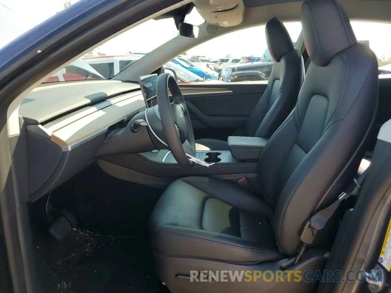 7 Photograph of a damaged car 7SAYGDEE8PA056810 TESLA MODEL Y 2023