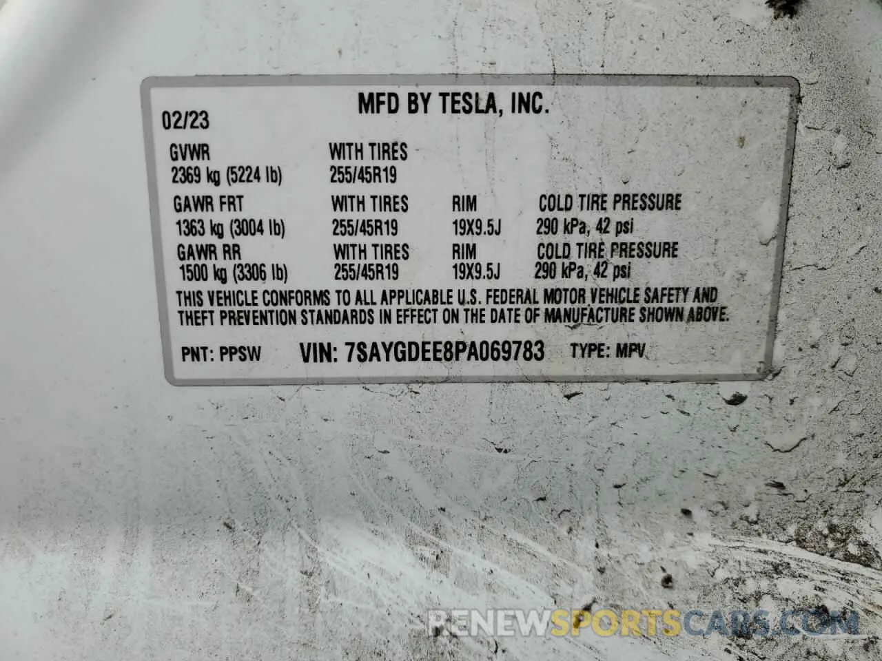 13 Photograph of a damaged car 7SAYGDEE8PA069783 TESLA MODEL Y 2023