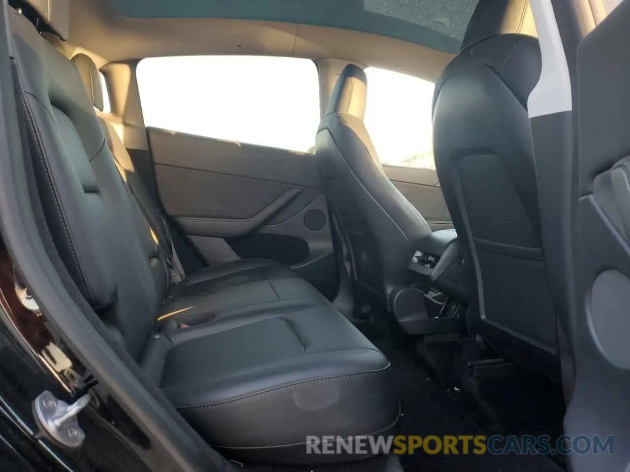 10 Фотография поврежденного автомобиля 7SAYGDEE8PA073543 TESLA MODEL Y 2023