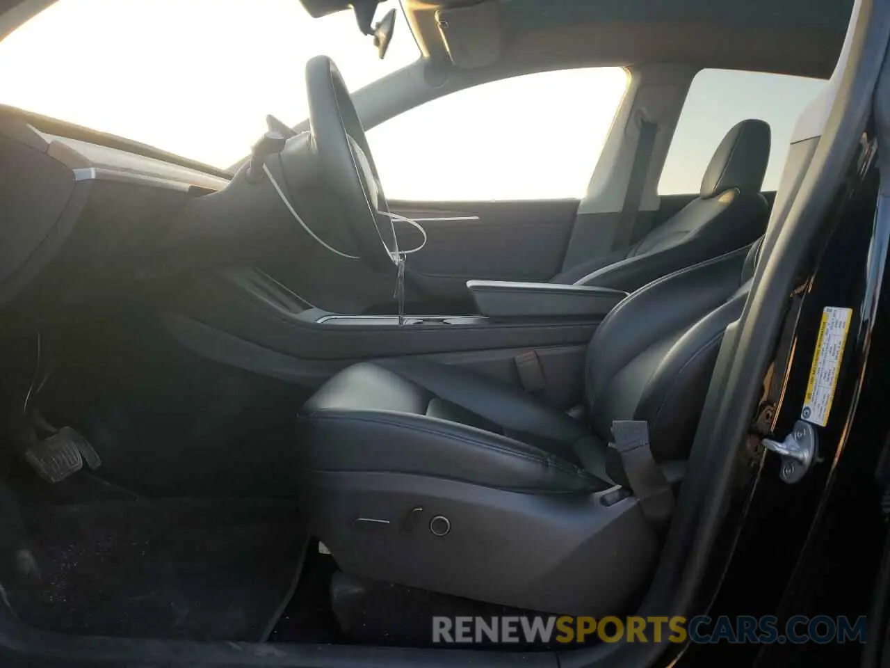 7 Фотография поврежденного автомобиля 7SAYGDEE8PA073543 TESLA MODEL Y 2023