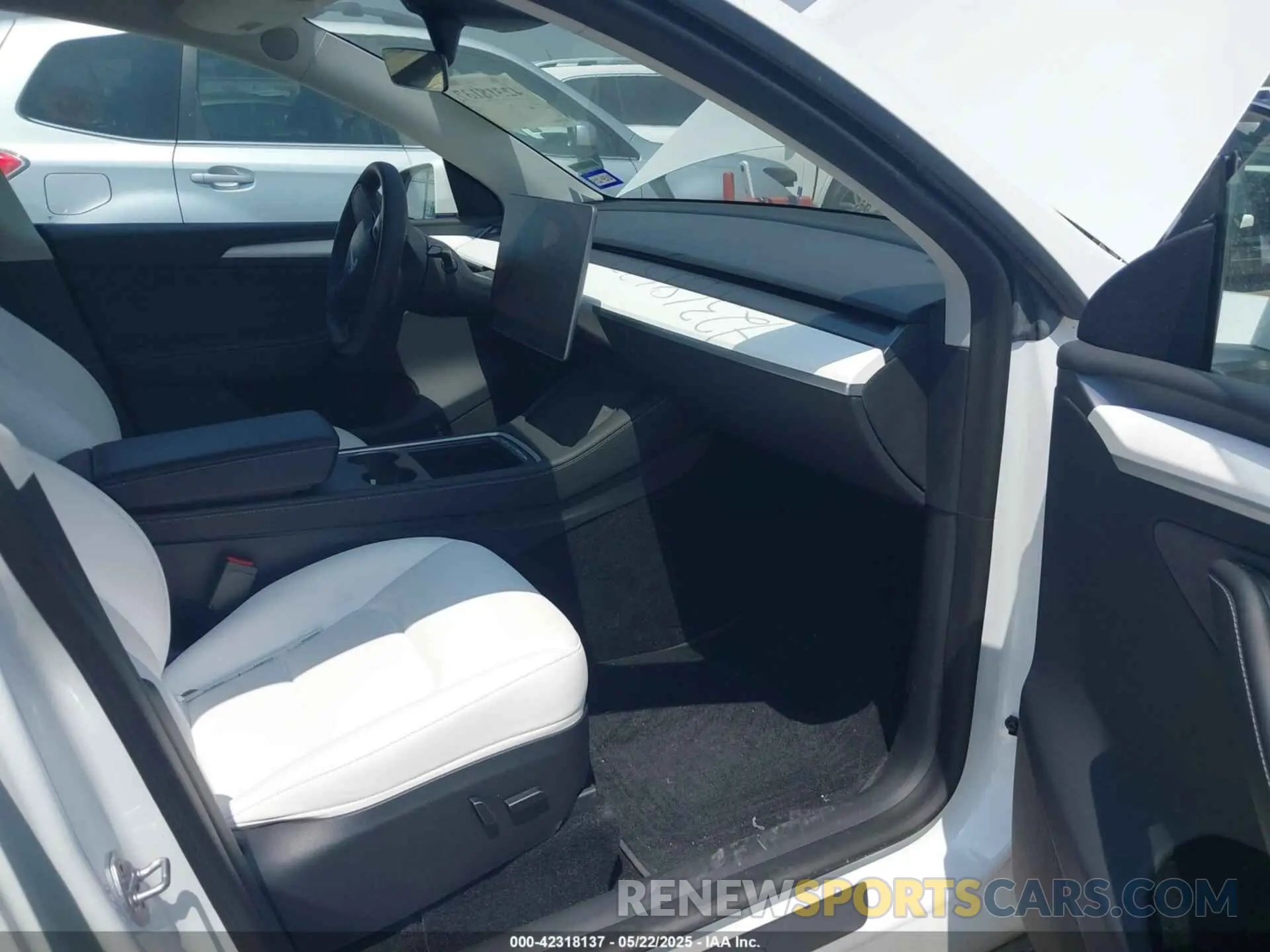 5 Фотография поврежденного автомобиля 7SAYGDEE8PA094957 TESLA MODEL Y 2023