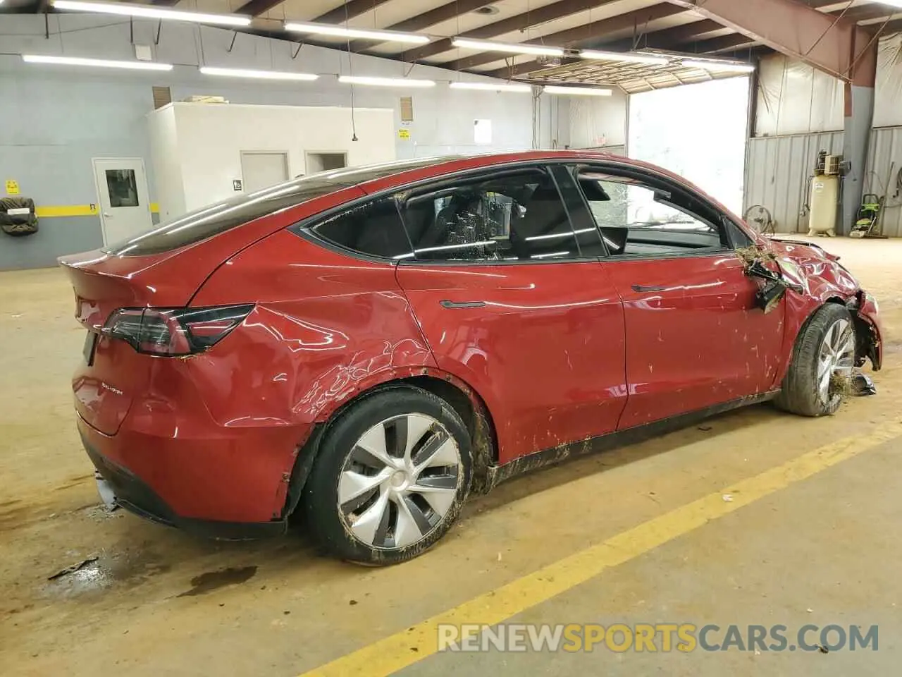 3 Photograph of a damaged car 7SAYGDEE8PA103379 TESLA MODEL Y 2023