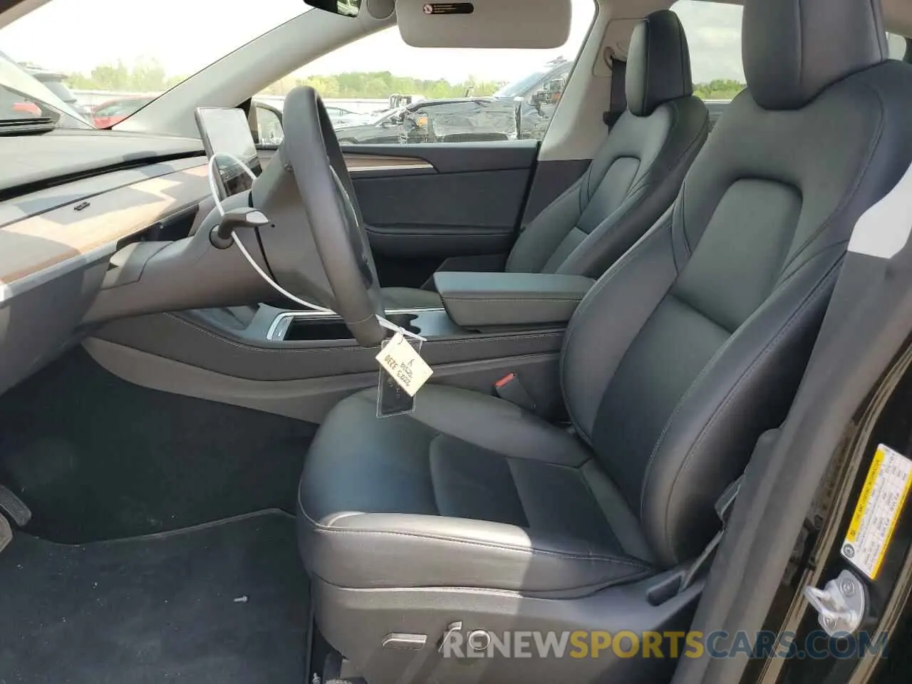 7 Photograph of a damaged car 7SAYGDEE8PA115063 TESLA MODEL Y 2023