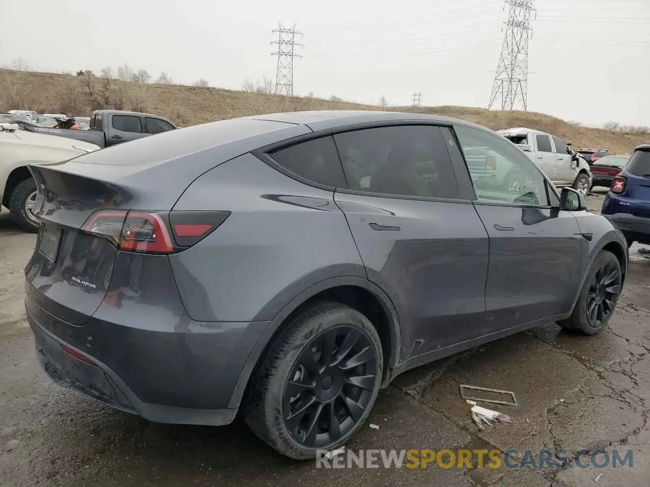 3 Фотография поврежденного автомобиля 7SAYGDEE8PA116004 TESLA MODEL Y 2023