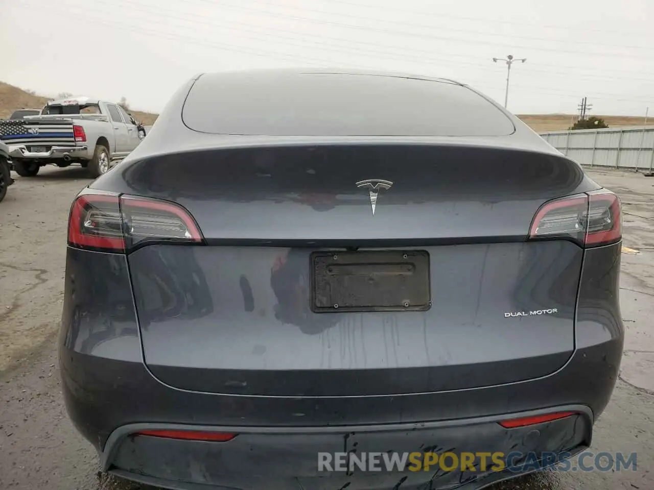 6 Фотография поврежденного автомобиля 7SAYGDEE8PA116004 TESLA MODEL Y 2023