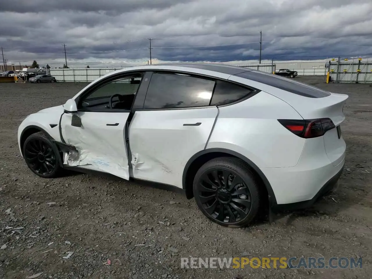 2 Фотография поврежденного автомобиля 7SAYGDEE8PA118741 TESLA MODEL Y 2023