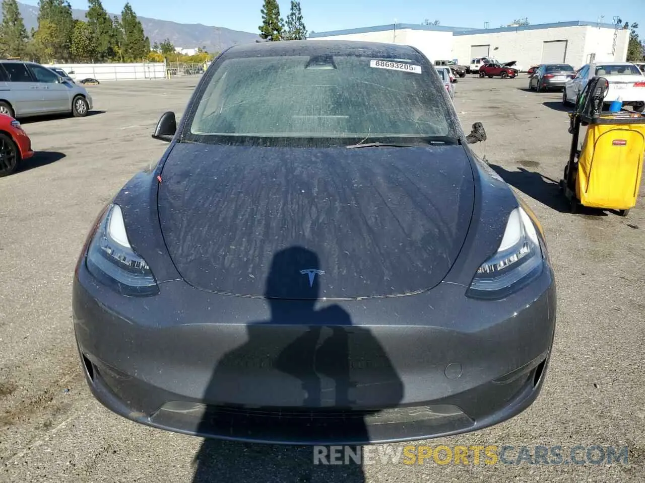 5 Photograph of a damaged car 7SAYGDEE8PA119873 TESLA MODEL Y 2023