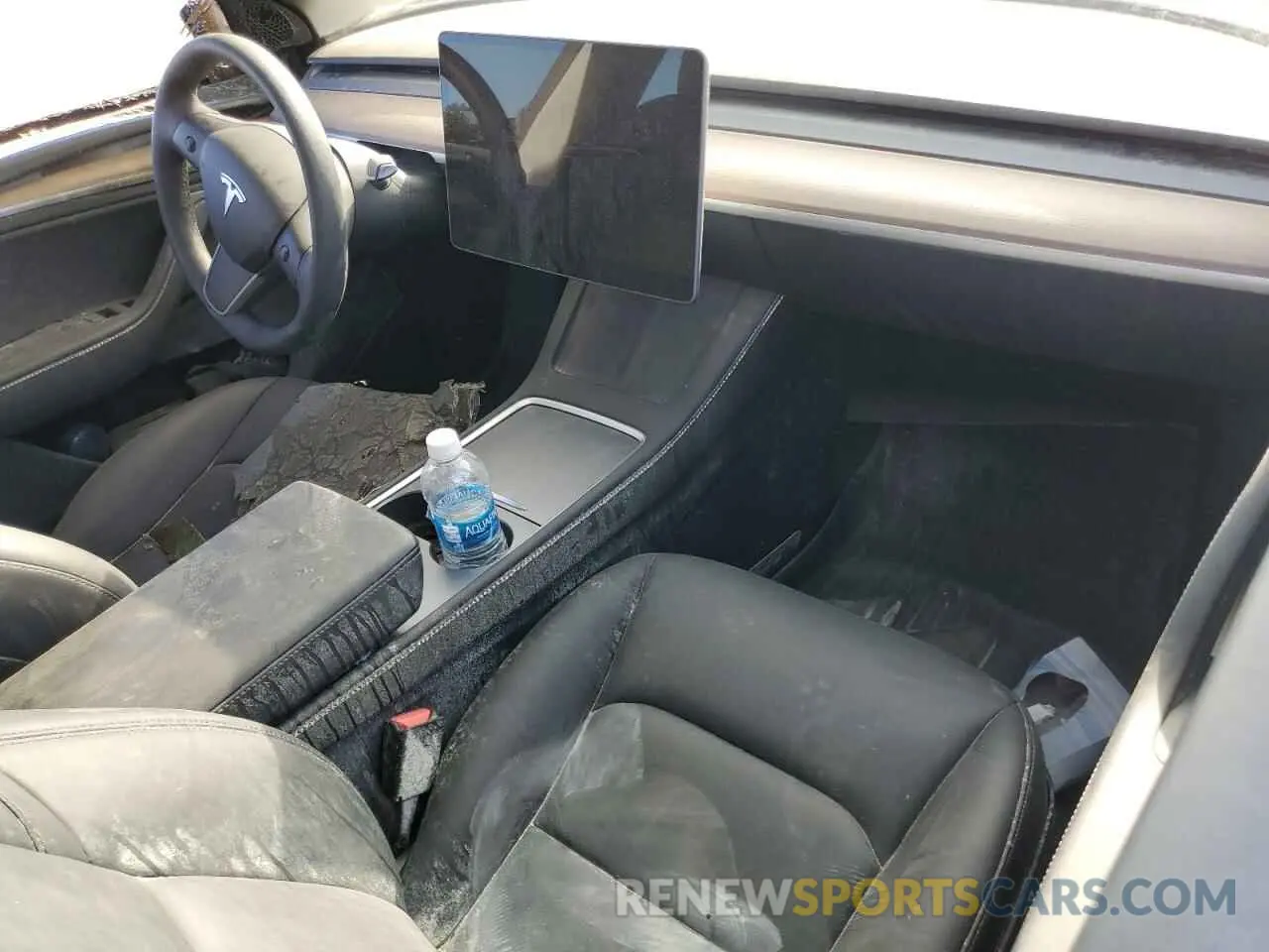 8 Photograph of a damaged car 7SAYGDEE8PA119873 TESLA MODEL Y 2023