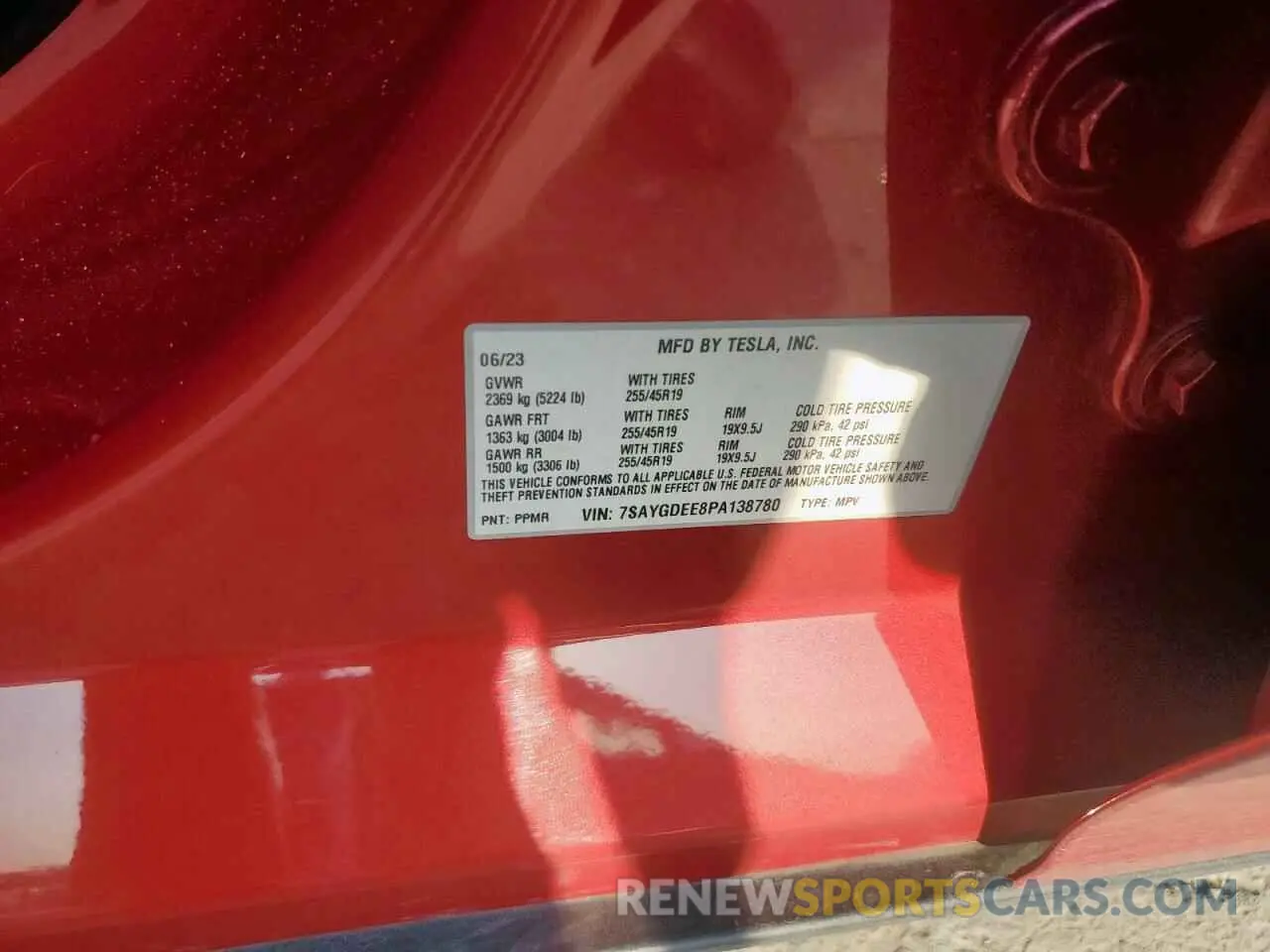 15 Photograph of a damaged car 7SAYGDEE8PA138780 TESLA MODEL Y 2023