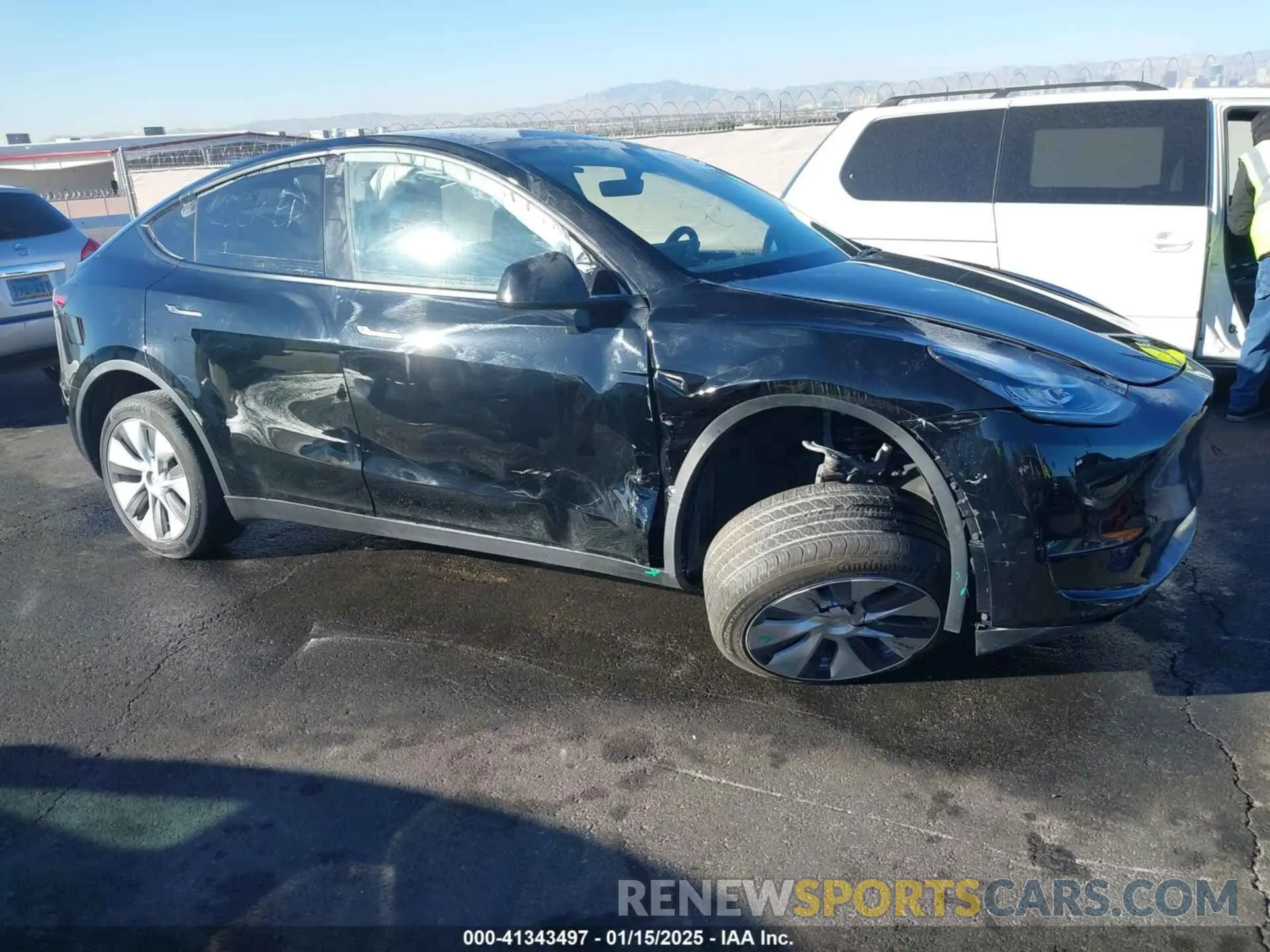 19 Photograph of a damaged car 7SAYGDEE8PA151965 TESLA MODEL Y 2023