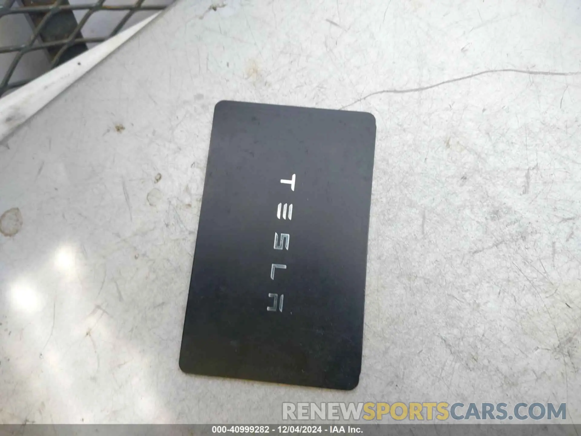 11 Photograph of a damaged car 7SAYGDEE8PA181550 TESLA MODEL Y 2023