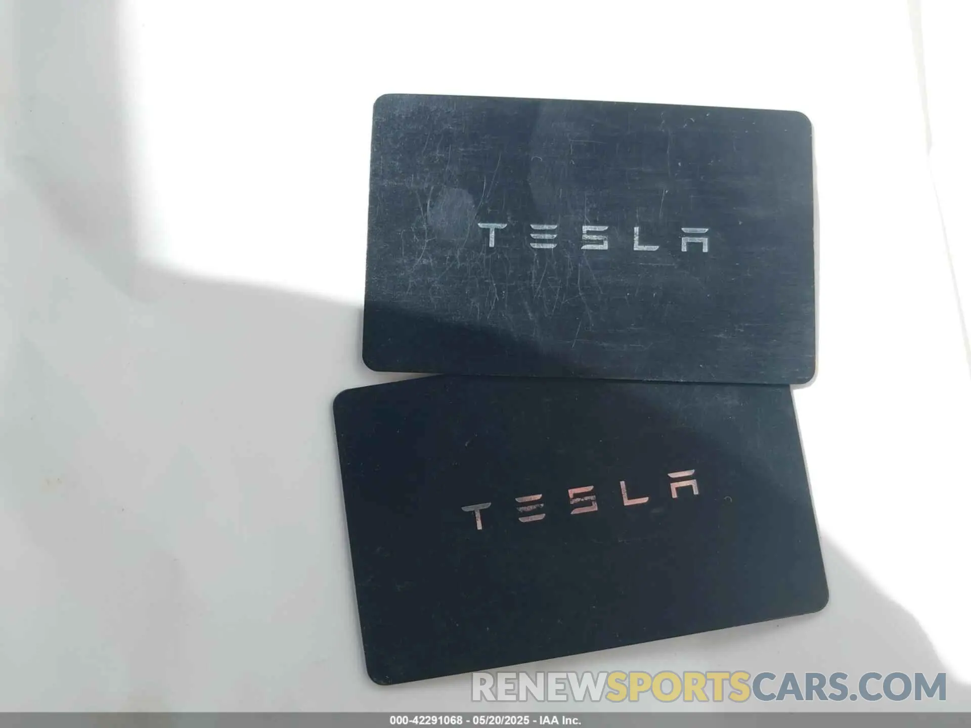 11 Photograph of a damaged car 7SAYGDEE8PF591817 TESLA MODEL Y 2023