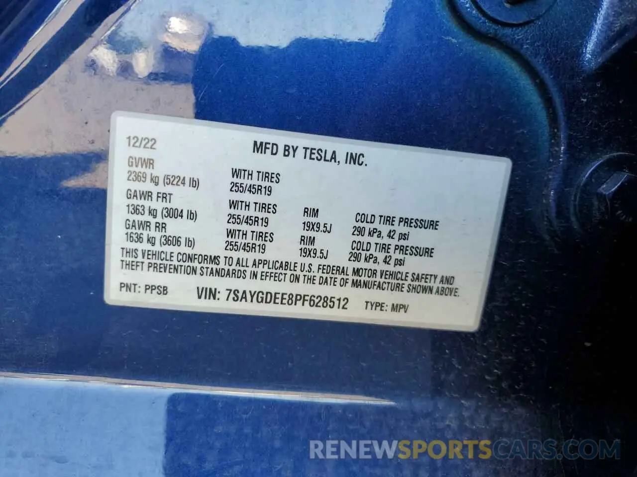 12 Photograph of a damaged car 7SAYGDEE8PF628512 TESLA MODEL Y 2023