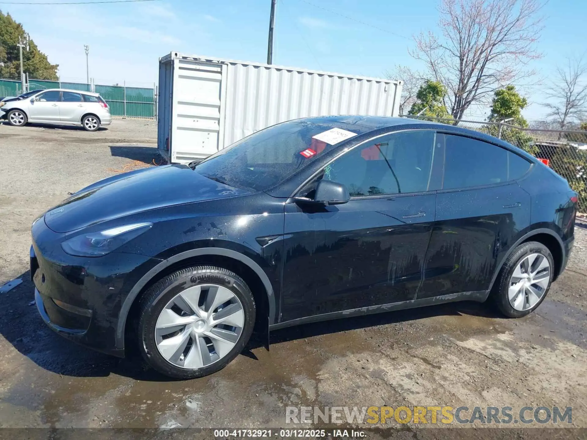14 Photograph of a damaged car 7SAYGDEE8PF638859 TESLA MODEL Y 2023