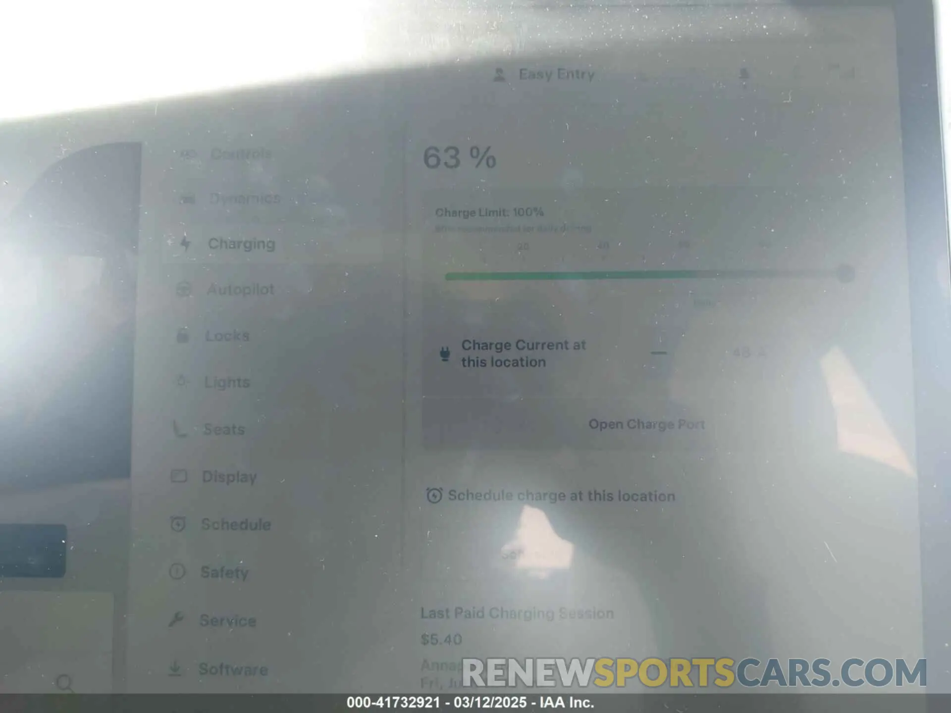 17 Photograph of a damaged car 7SAYGDEE8PF638859 TESLA MODEL Y 2023