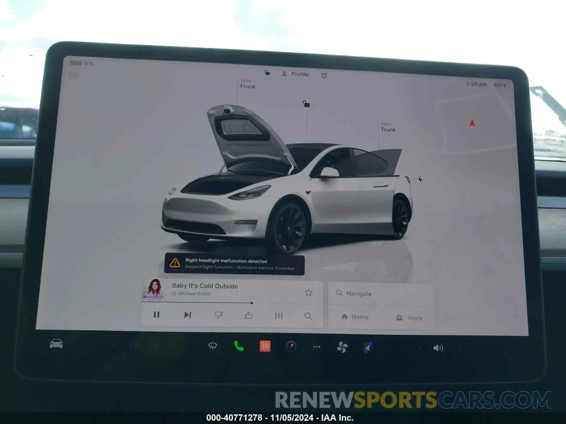 18 Photograph of a damaged car 7SAYGDEE8PF692744 TESLA MODEL Y 2023