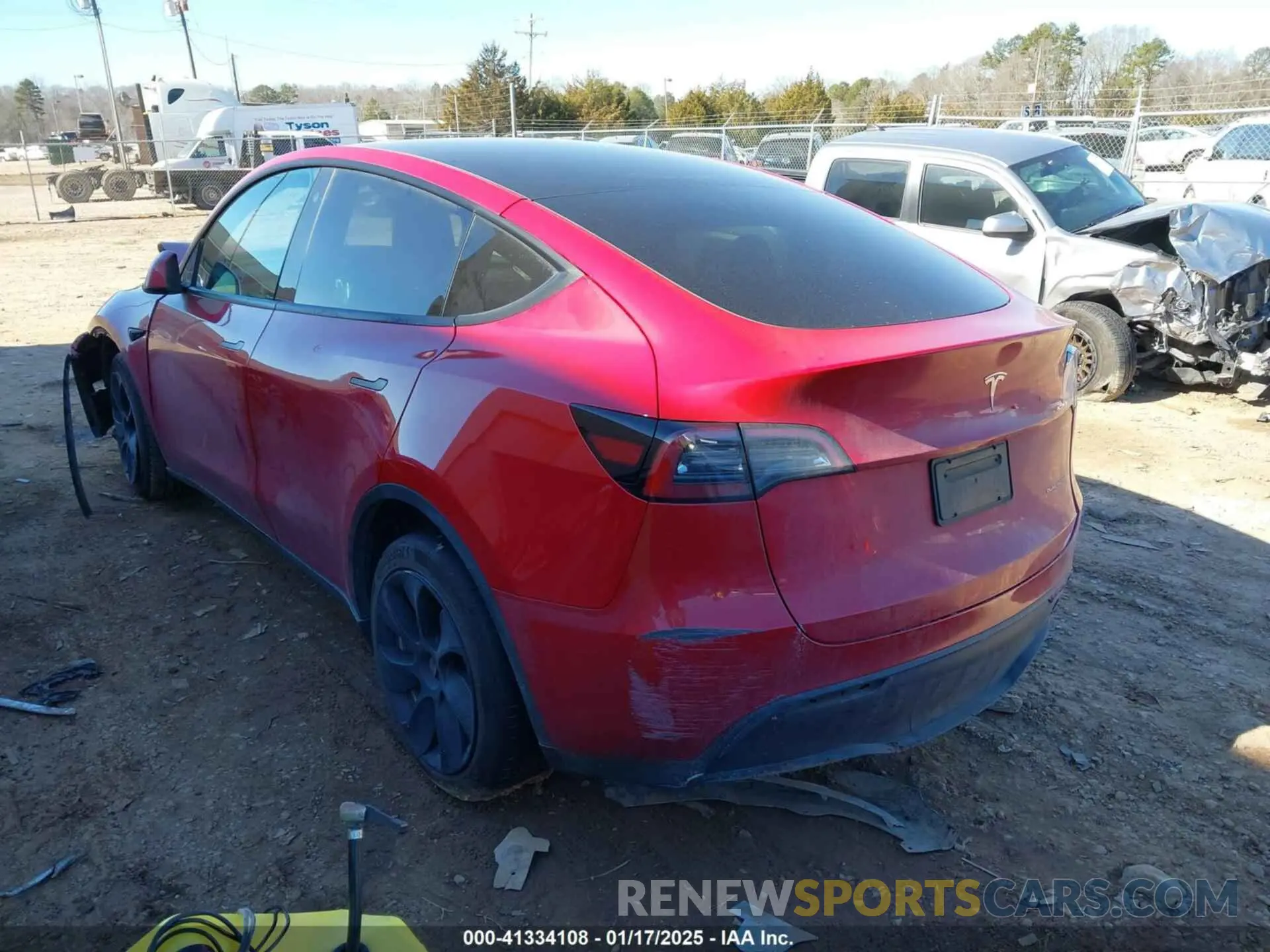3 Photograph of a damaged car 7SAYGDEE8PF709459 TESLA MODEL Y 2023