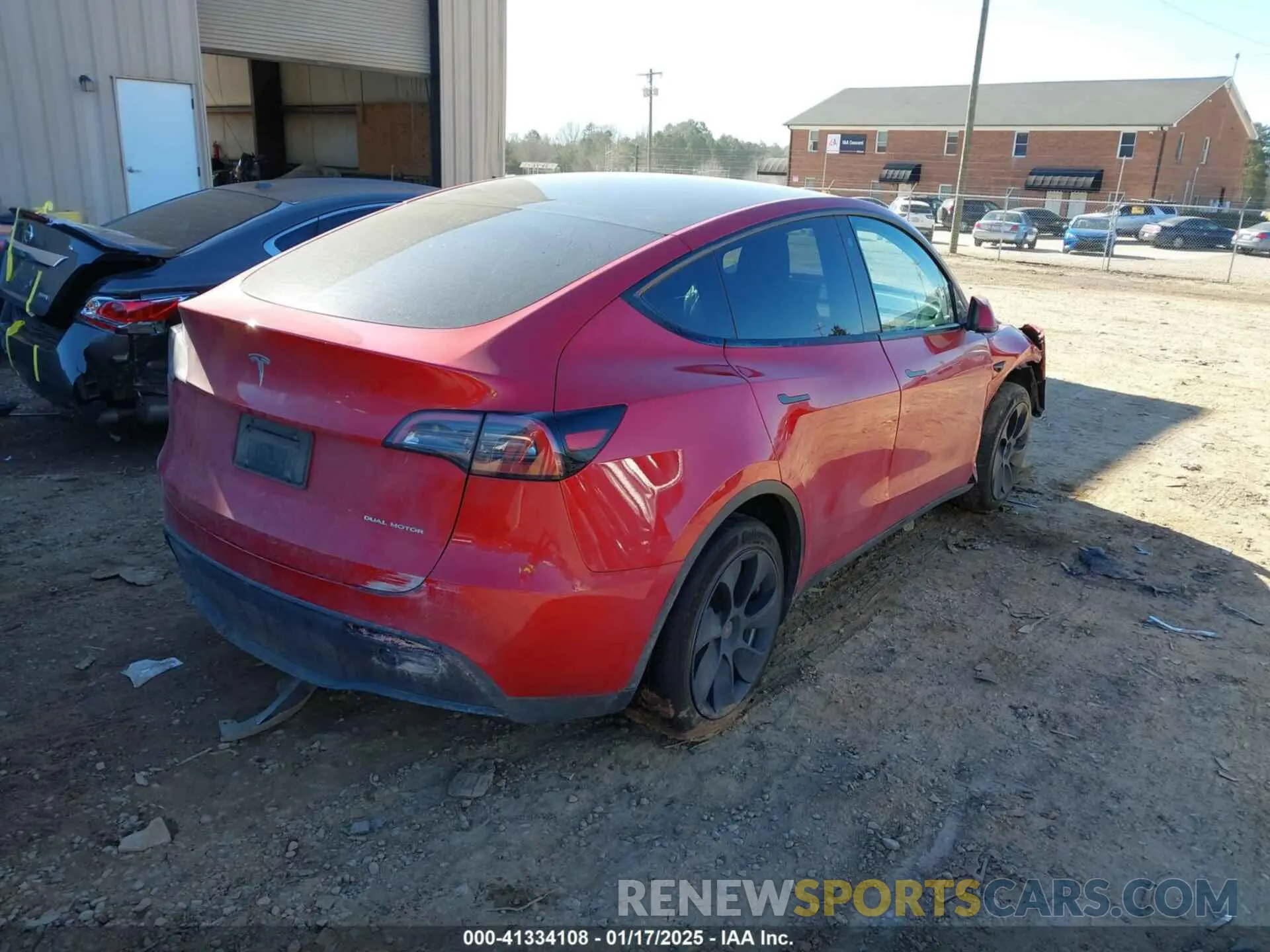 4 Photograph of a damaged car 7SAYGDEE8PF709459 TESLA MODEL Y 2023