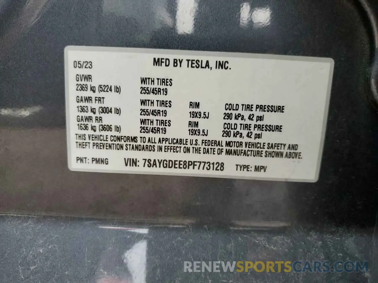 12 Photograph of a damaged car 7SAYGDEE8PF773128 TESLA MODEL Y 2023