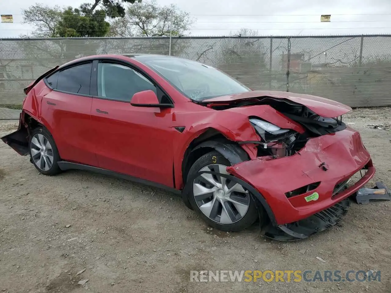 4 Фотография поврежденного автомобиля 7SAYGDEE8PF810338 TESLA MODEL Y 2023