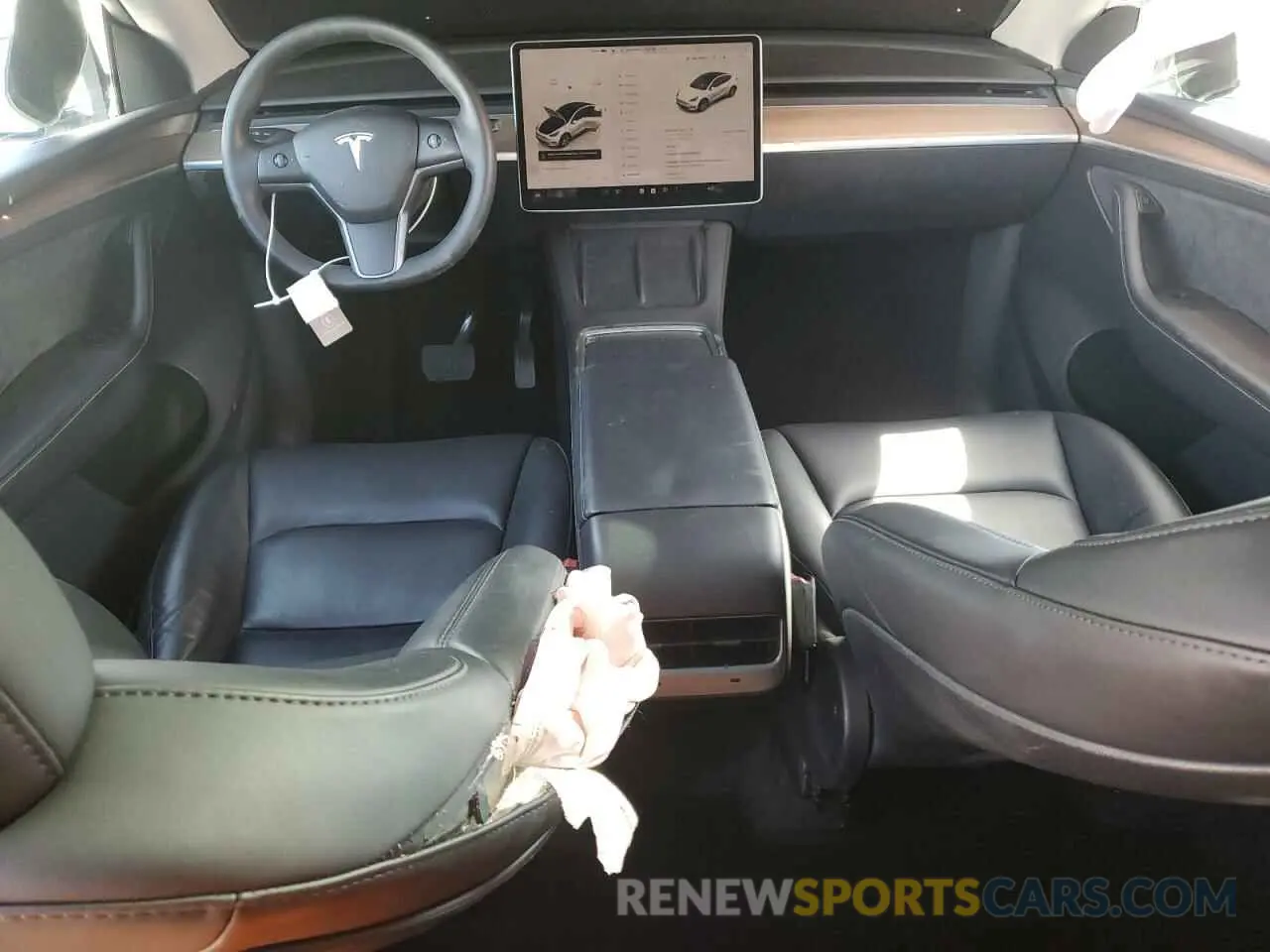 8 Photograph of a damaged car 7SAYGDEE8PF816544 TESLA MODEL Y 2023