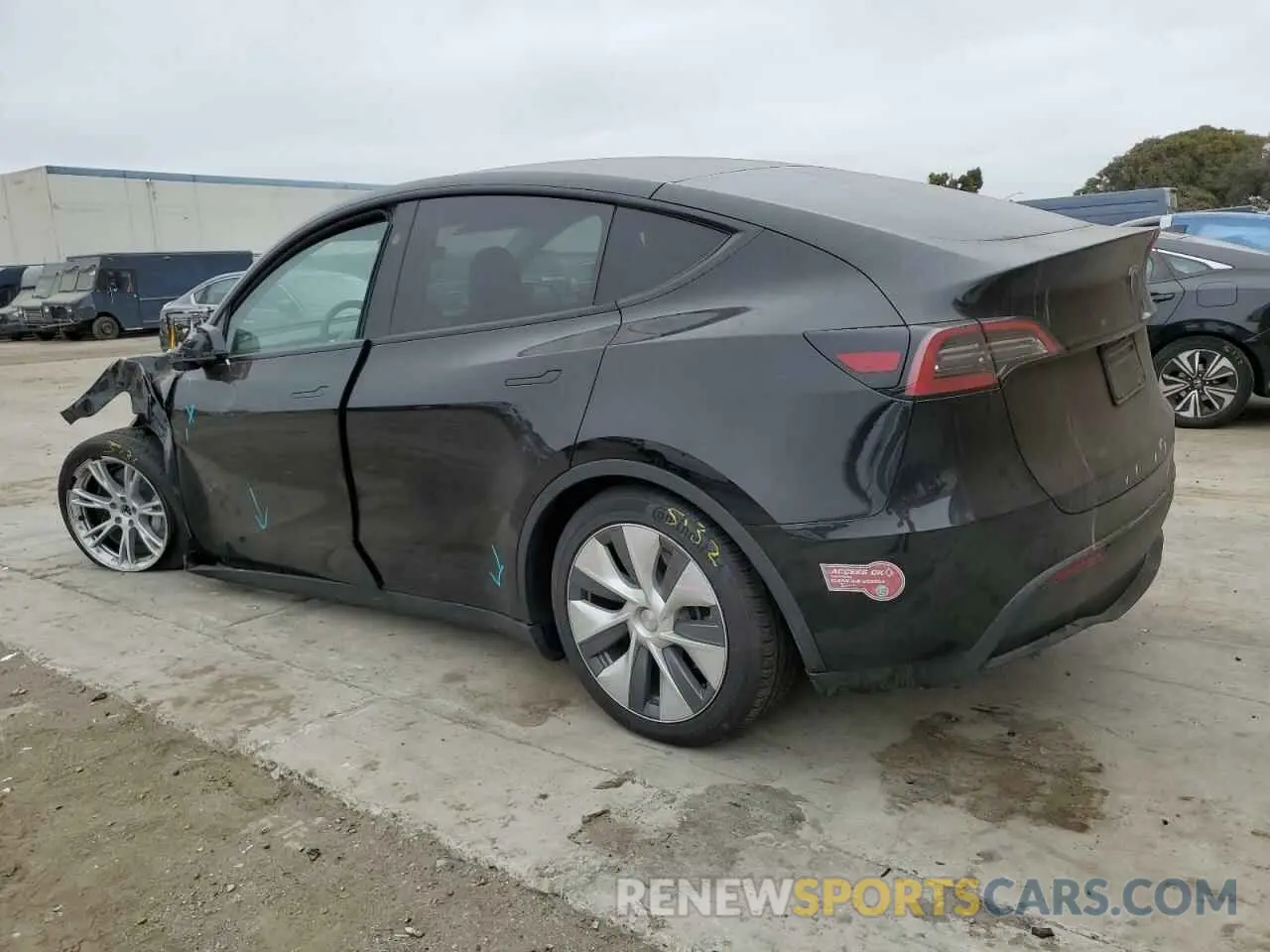 2 Фотография поврежденного автомобиля 7SAYGDEE8PF862827 TESLA MODEL Y 2023