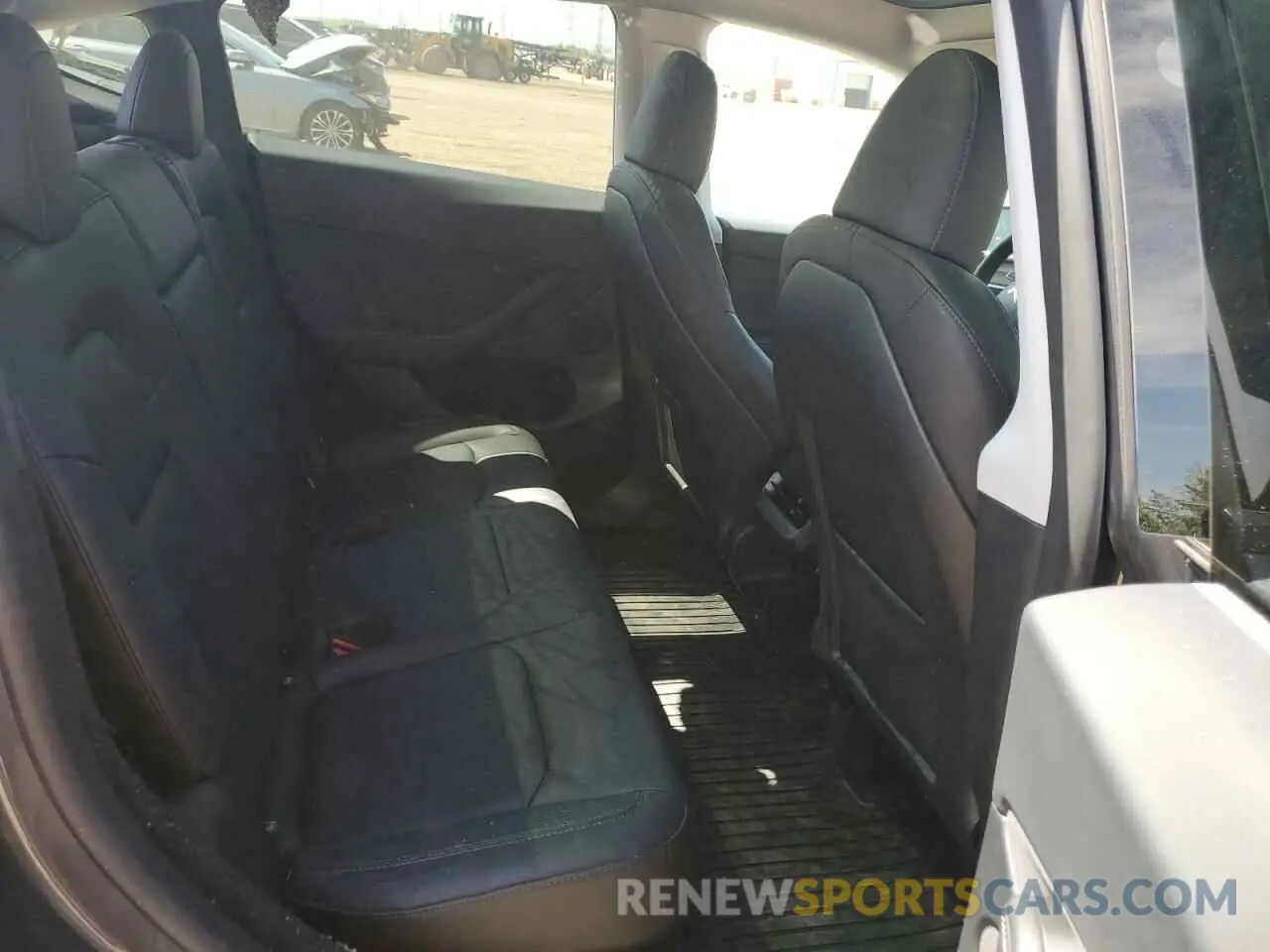 10 Фотография поврежденного автомобиля 7SAYGDEE8PF869440 TESLA MODEL Y 2023