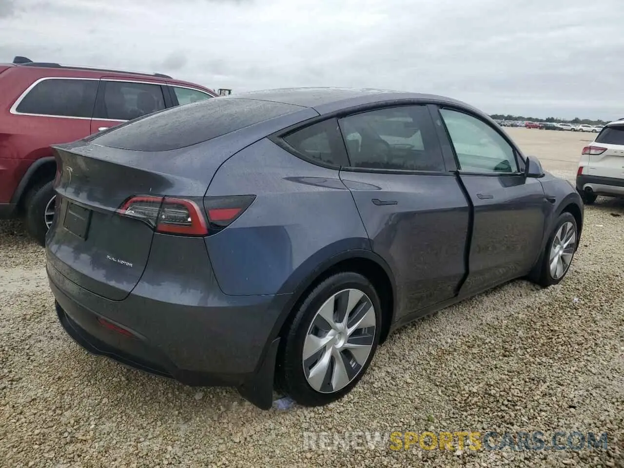 3 Photograph of a damaged car 7SAYGDEE8PF875383 TESLA MODEL Y 2023