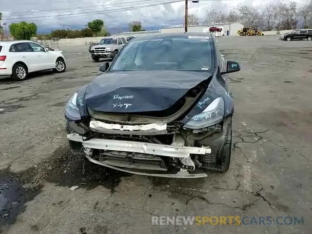 11 Photograph of a damaged car 7SAYGDEE8PF877926 TESLA MODEL Y 2023