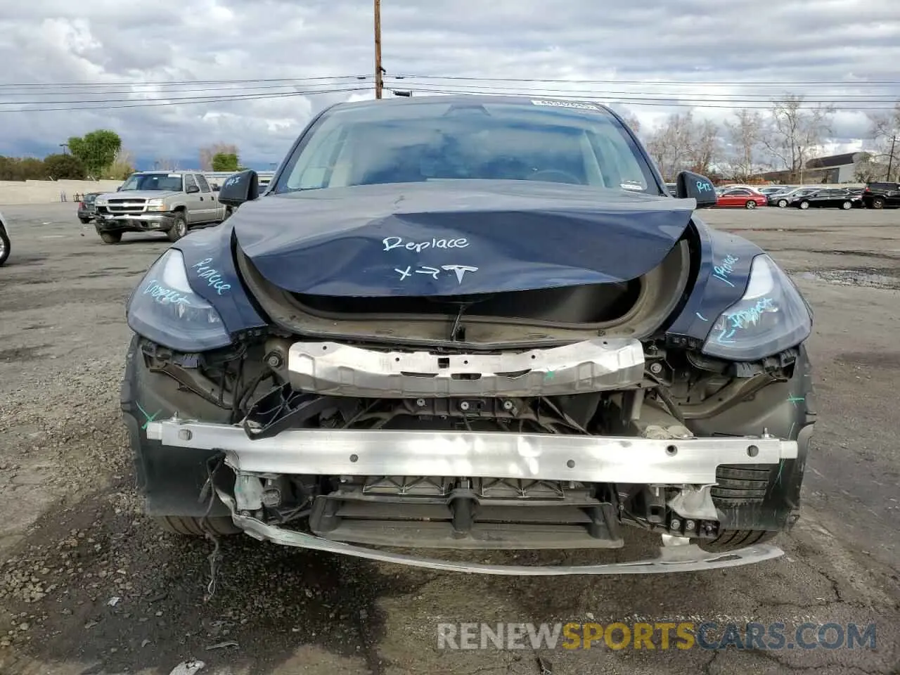 5 Photograph of a damaged car 7SAYGDEE8PF877926 TESLA MODEL Y 2023
