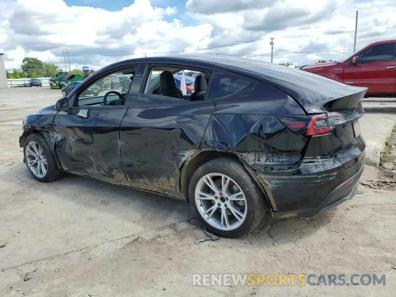 2 Photograph of a damaged car 7SAYGDEE9PA025940 TESLA MODEL Y 2023