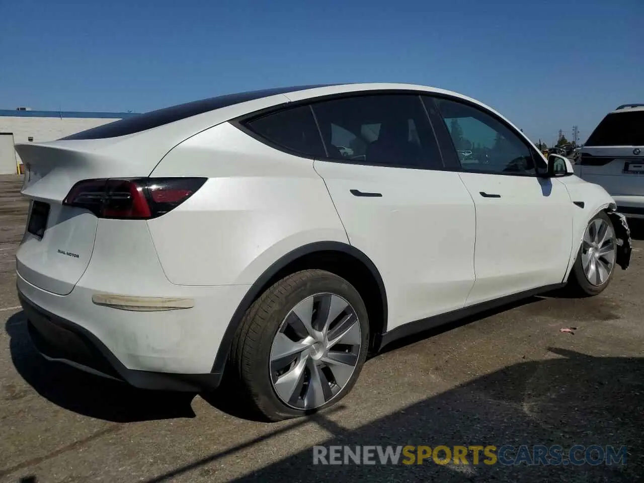 3 Photograph of a damaged car 7SAYGDEE9PA037294 TESLA MODEL Y 2023