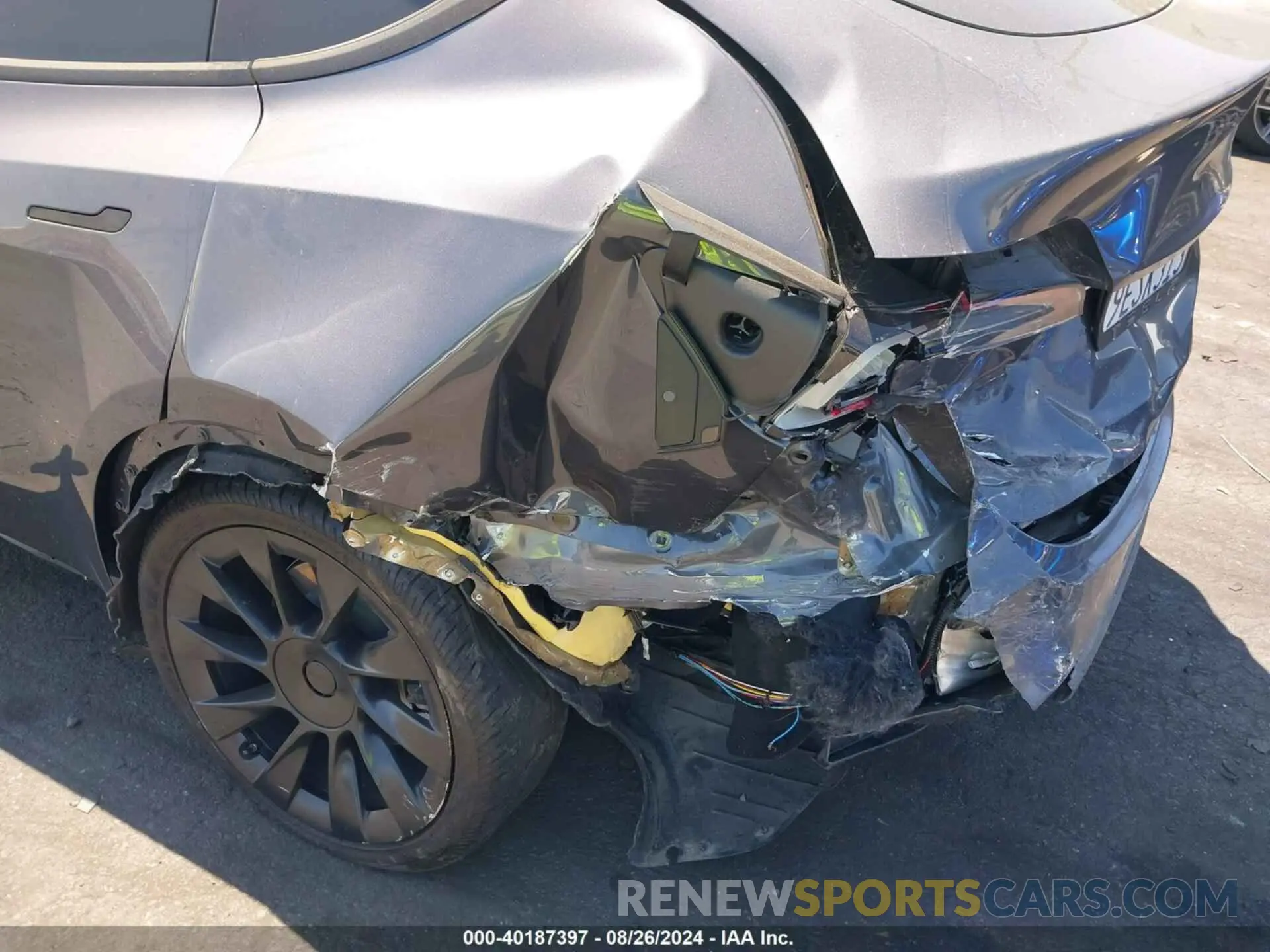 23 Фотография поврежденного автомобиля 7SAYGDEE9PA047291 TESLA MODEL Y 2023