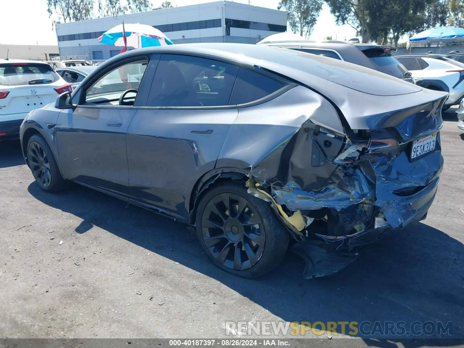 3 Фотография поврежденного автомобиля 7SAYGDEE9PA047291 TESLA MODEL Y 2023