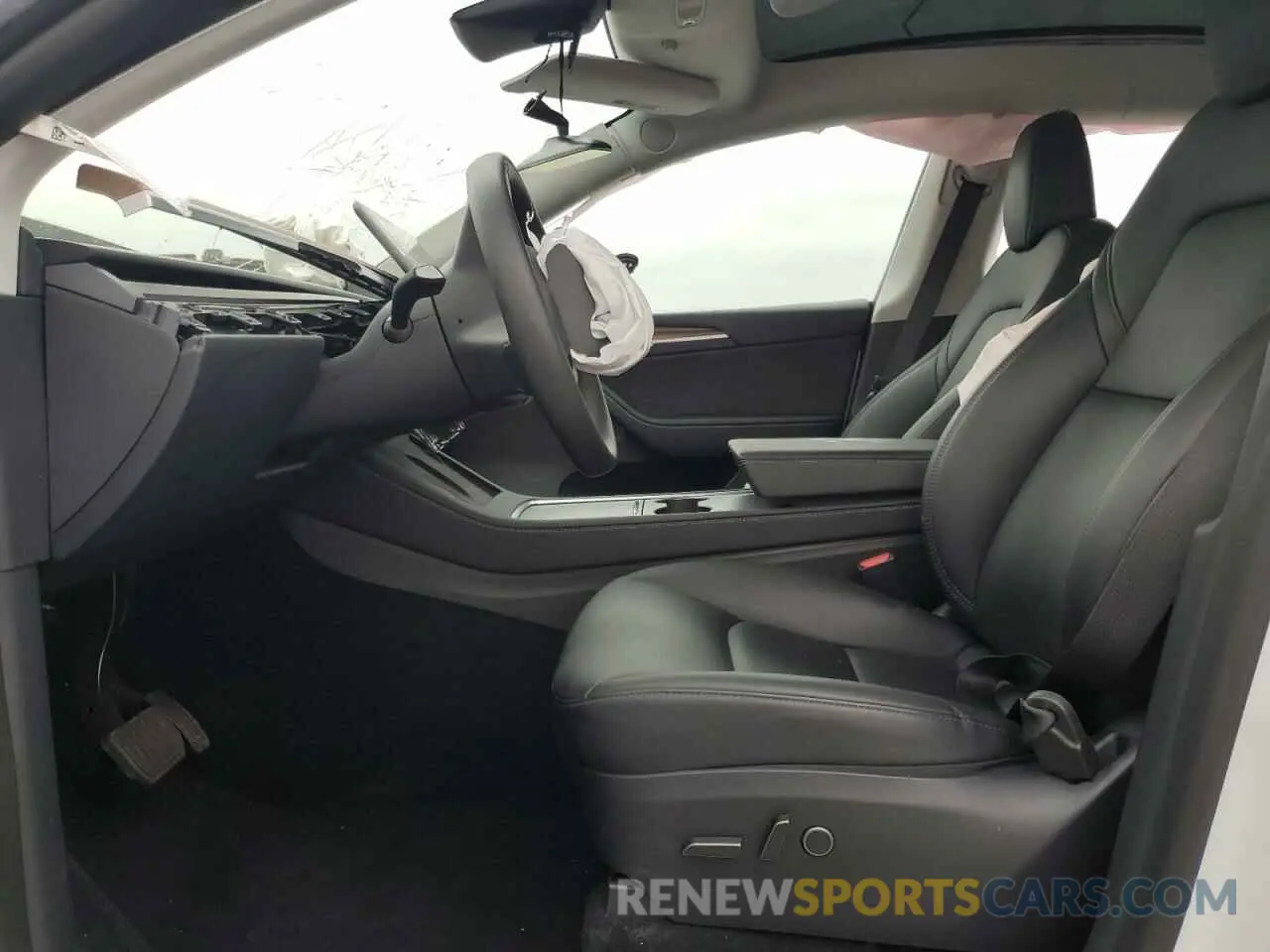 7 Photograph of a damaged car 7SAYGDEE9PA070232 TESLA MODEL Y 2023