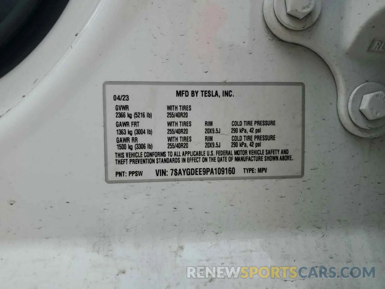 13 Photograph of a damaged car 7SAYGDEE9PA109160 TESLA MODEL Y 2023