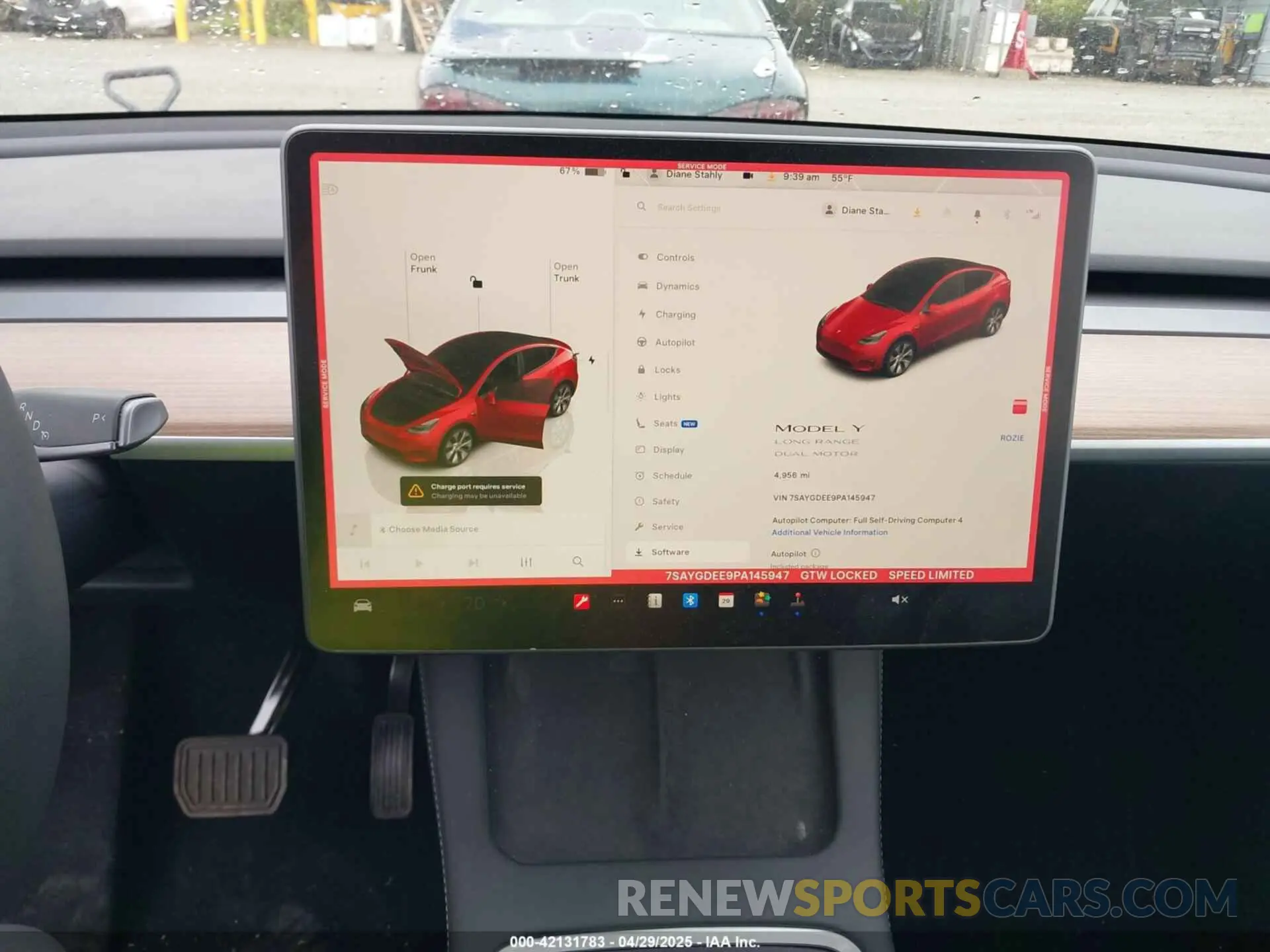 19 Photograph of a damaged car 7SAYGDEE9PA145947 TESLA MODEL Y 2023