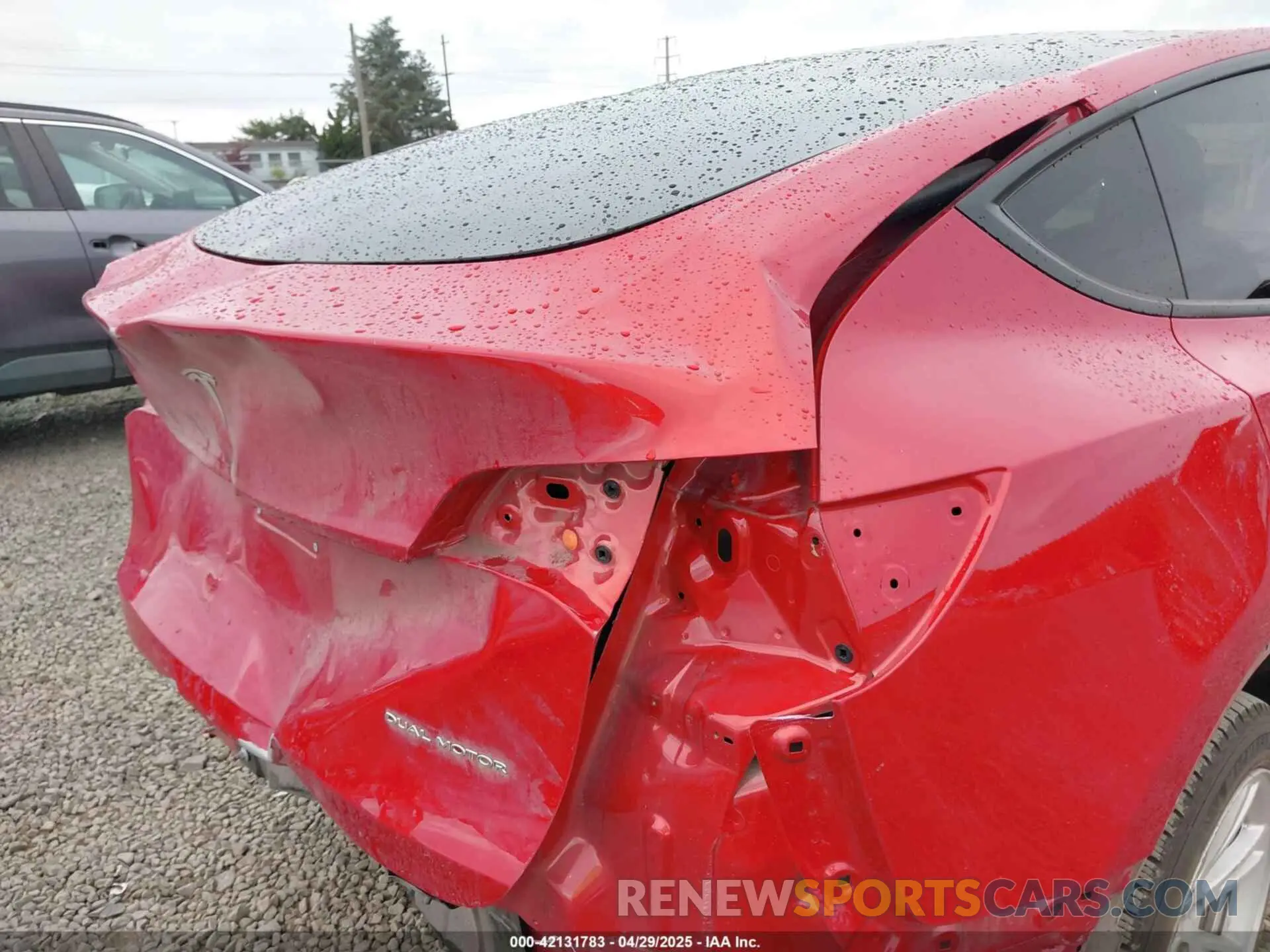 20 Photograph of a damaged car 7SAYGDEE9PA145947 TESLA MODEL Y 2023