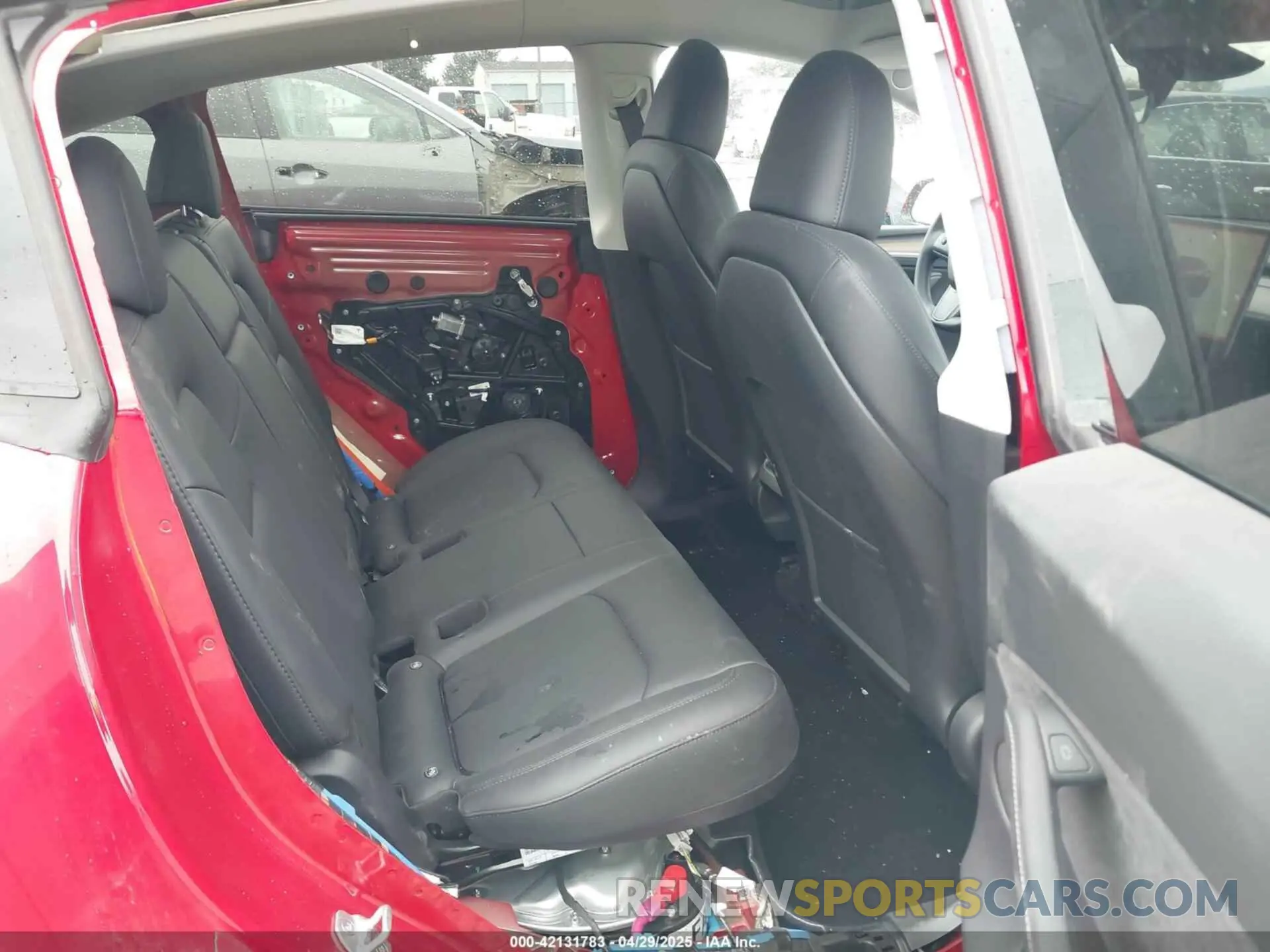 8 Photograph of a damaged car 7SAYGDEE9PA145947 TESLA MODEL Y 2023